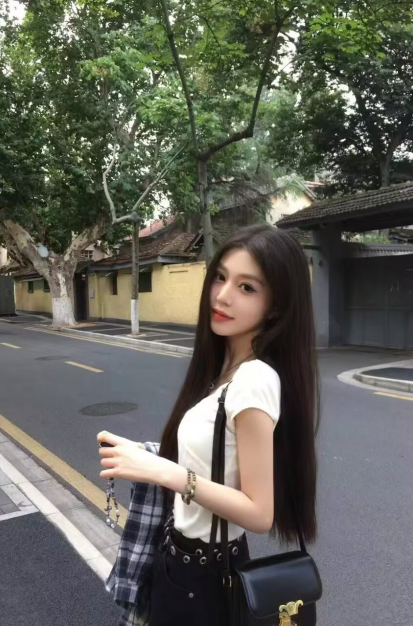 CFC1337E25B2F25068AA74B92803E1AF